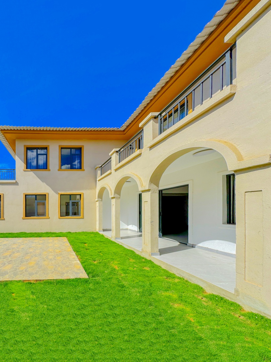 À VENDA: VIVENDA V4+1 DUPLEX NO CONDOMÍNIO TAIXIN ALVORECER, AV. IMPERIAL SANTANA, NO KILAMBA - Imagem 13