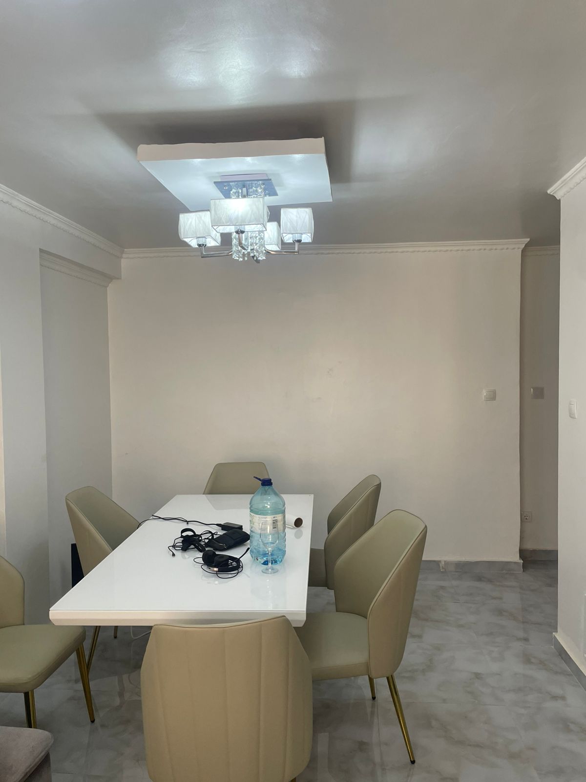 À VENDA: APARTAMENTO T1 NO CONDOMÍNIO CIDADE UNIVERSITÁRIA - CAMAMA - Imagem 14