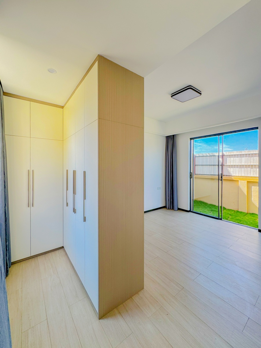 À VENDA: VIVENDA V4+1 DUPLEX NO CONDOMÍNIO TAIXIN ALVORECER, AV. IMPERIAL SANTANA, NO KILAMBA - Imagem 8